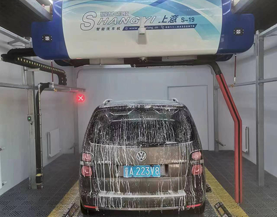 天津客户定购的上意S-19机型洗车机试车完成